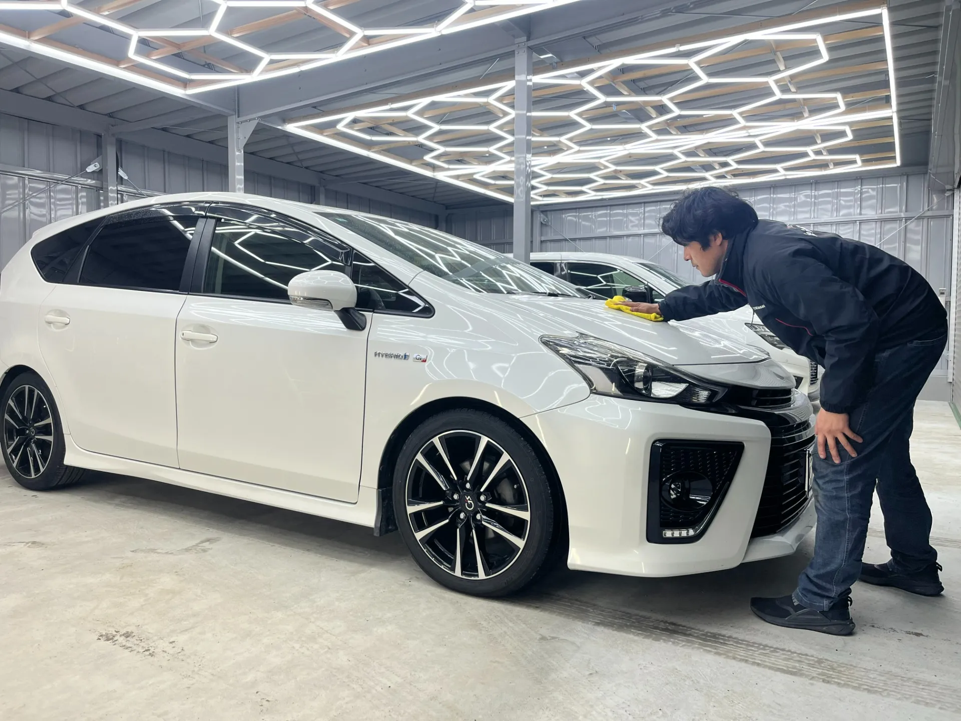 W様プリウスα G`sご納車